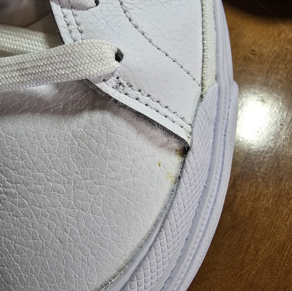 Nike Wmns 8.5 Court Legacy Lift Sneakers - Picture 12 of 13